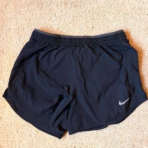 Women’s running shorts size large